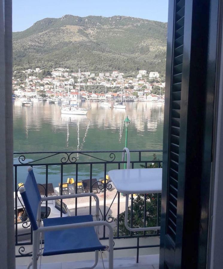 Para Thin Alos Vathy  Bagian luar foto